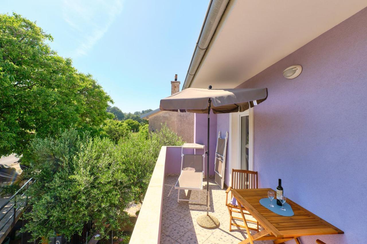 Apartmani Raic Mali Lošinj Esterno foto